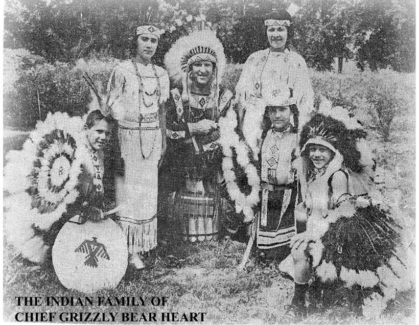 Chief-Grizzly-Bear-Heart-familyWEB